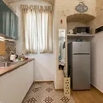David Pretty Loft Near Station Casatuabari Bari