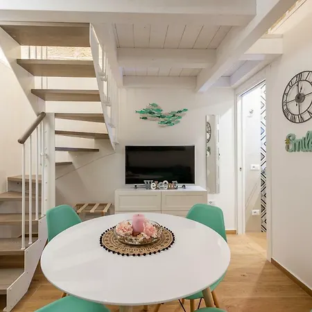 شقة David Pretty Loft Near Station Casatuabari باري