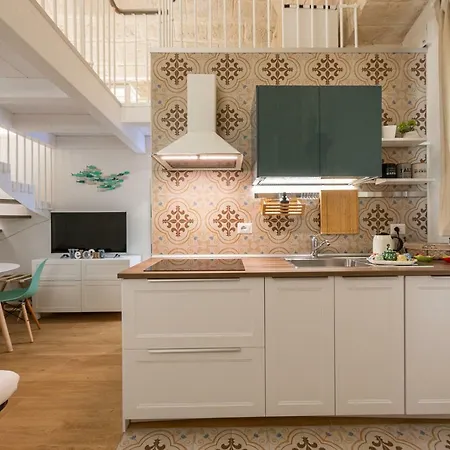 David Pretty Loft Near Station Casatuabari 바리