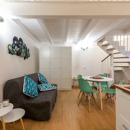 Apartment David Pretty Loft Near Station Casatuabari *