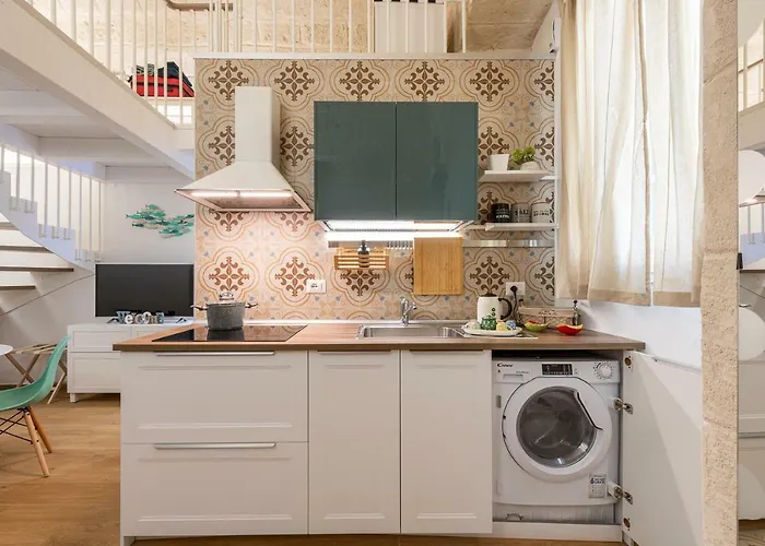 David Pretty Loft Near Station Casatuabari Apartment